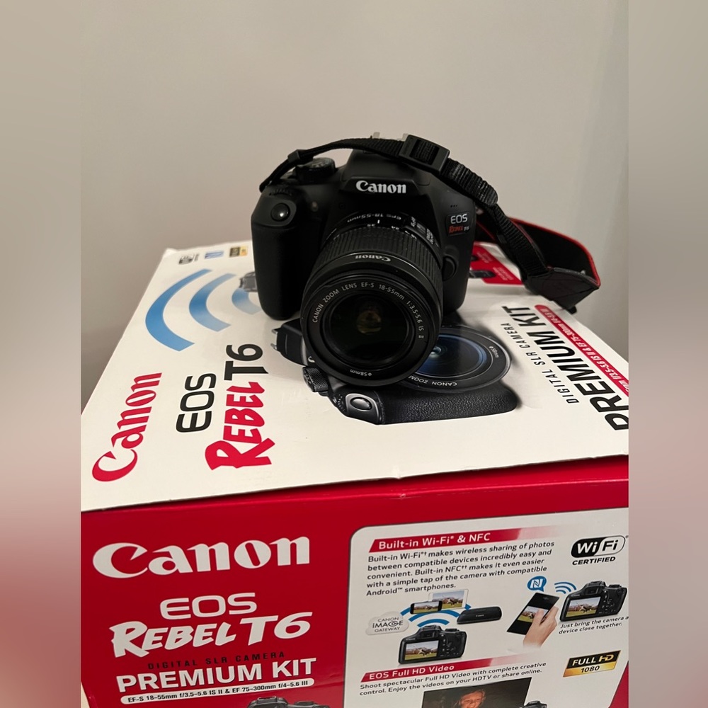 CANON REBEL CAMERA